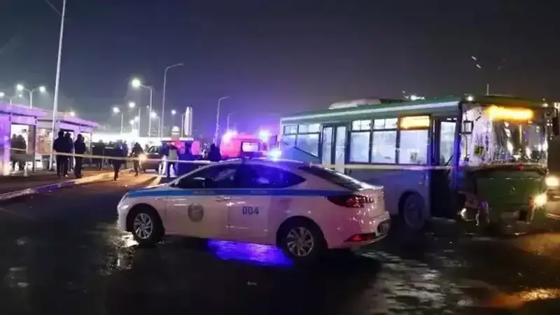 Алматыдағы "қанды автобус":  Сотта автопарк қызметкерінен жауап алынды