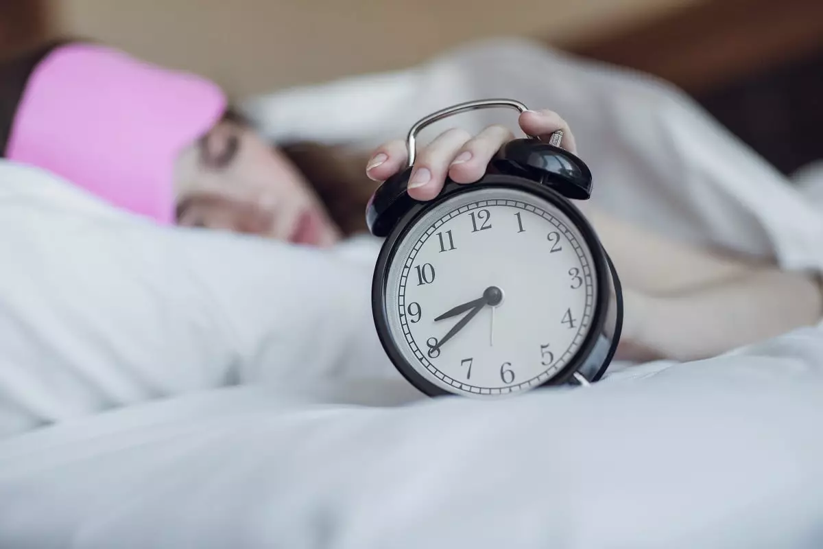 Как не проспать работу: 7 проверенных способов проснуться вовремя 