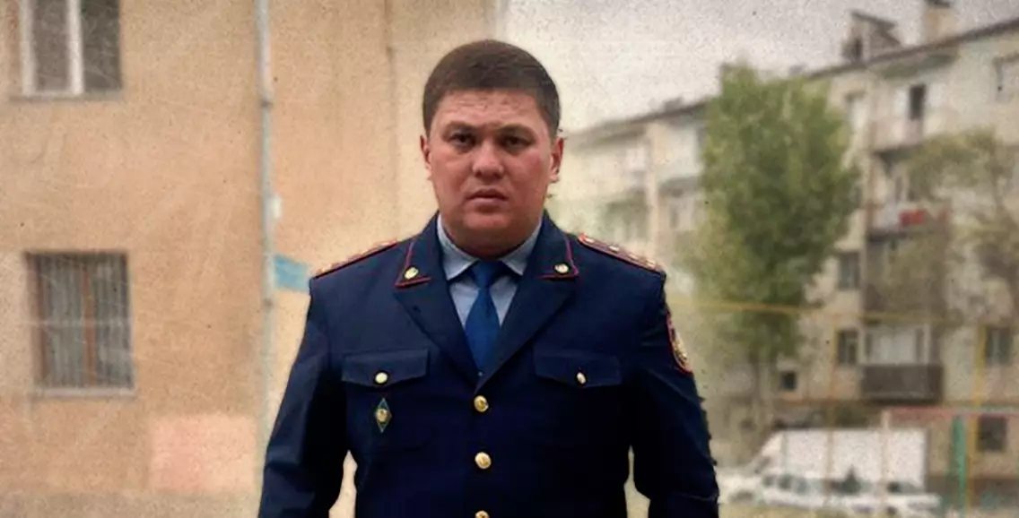 «Самого честного полицейского» Шымкента задержали по подозрению в вымогательстве