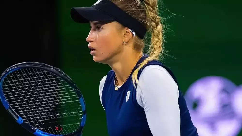 Казахстанская теннисистка пробилась в третий круг престижного турнира
