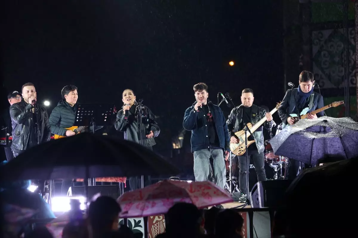 Танец под дождем – как прошел второй день фестиваля Zhuldyzdy Almaty