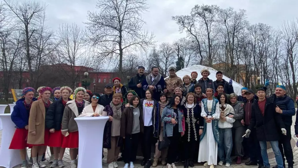 Празднование на фоне сирен. Как отметили Наурыз казахи, живущие в Украине
