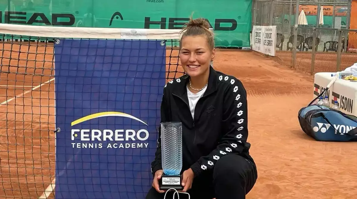 Теннисші Соня Жиенбаева Испаниядағы жарыстың жеңімпазы атанды