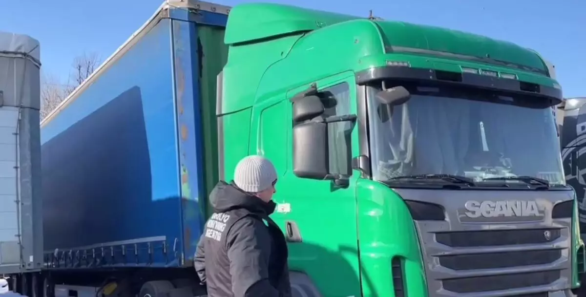Контрабанду 45 грузовых автомобилей выявили в Алматинской области (ВИДЕО)