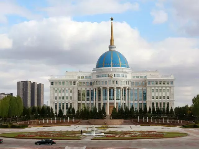 Президент назначил послов Казахстана в шести странах