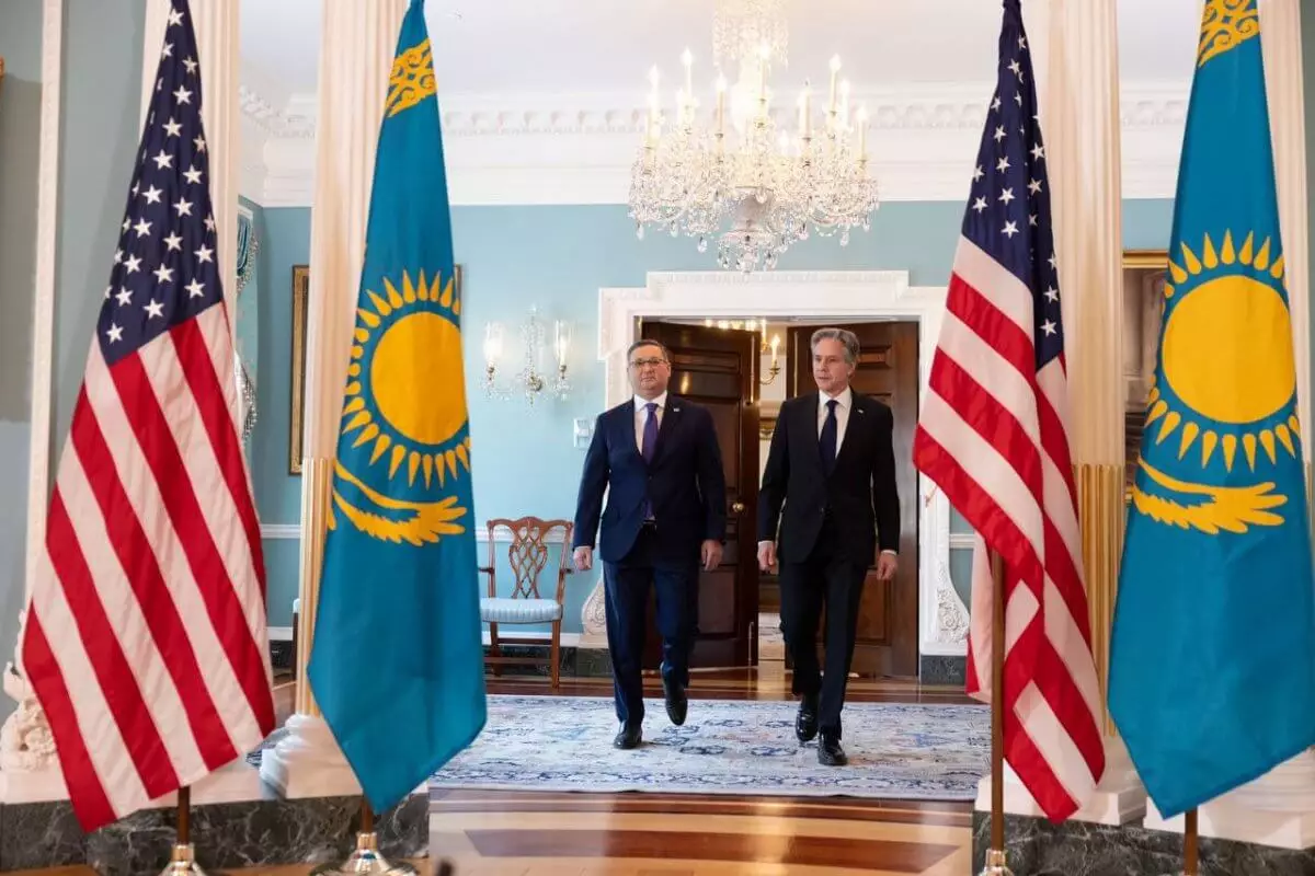 Блинкен указал на лидерство Казахстана во многих глобальных вопросах