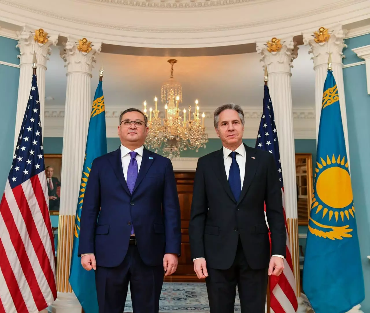 Блинкен - Нуртлеу: США признают истинное лидерство Казахстана во многих глобальных вопросах