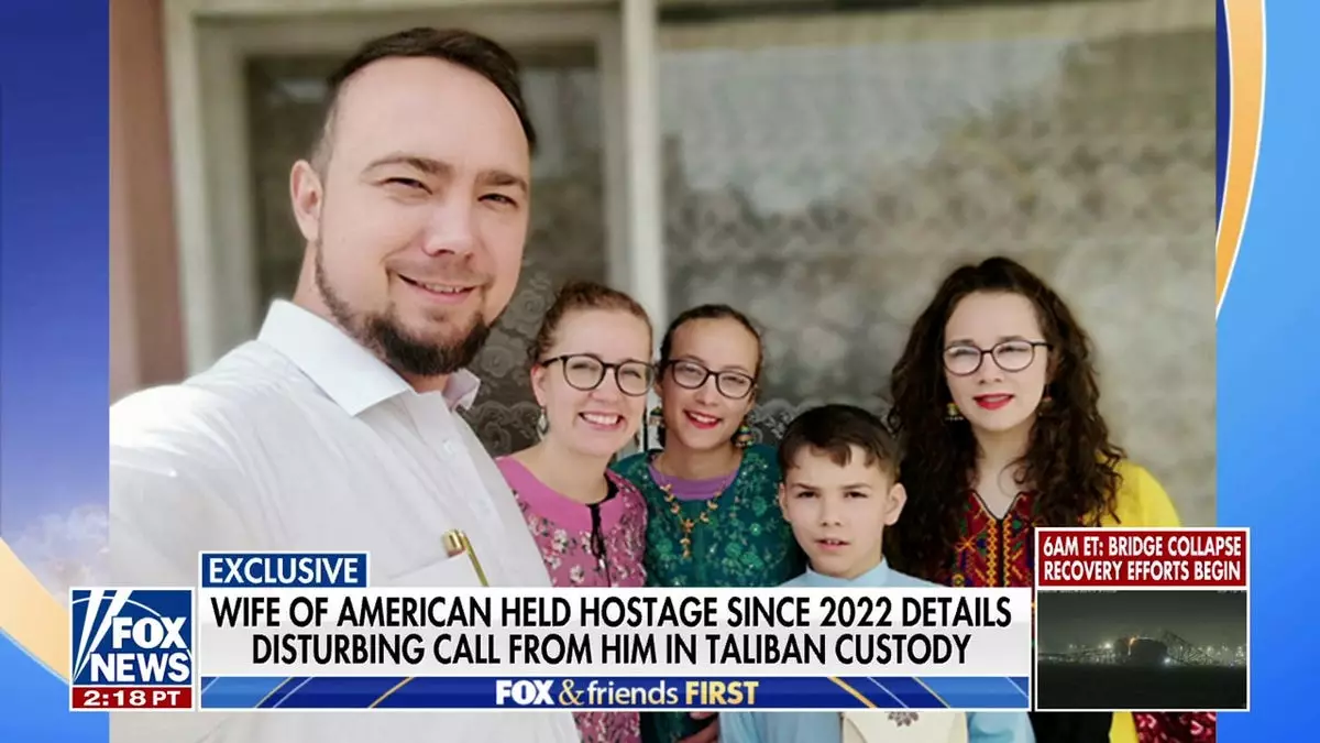 Американец проведет в плену у Талибана почти 600 дней, поскольку жена умоляет чиновников Байдена о помощи