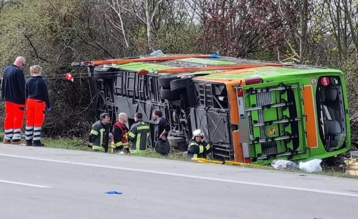 Крупная авария с автобусом унесла пять жизней