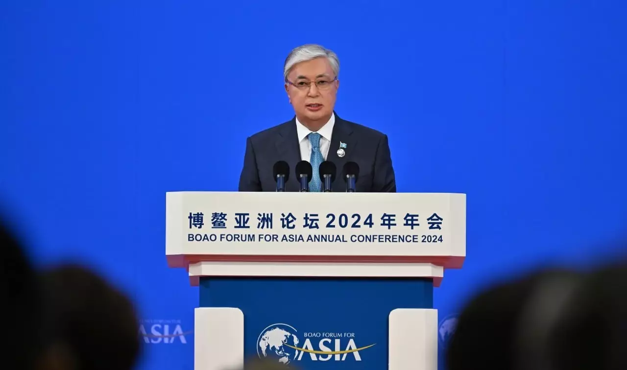 Токаев выступил на пленарной сессии Боаоского азиатского форума в Китае