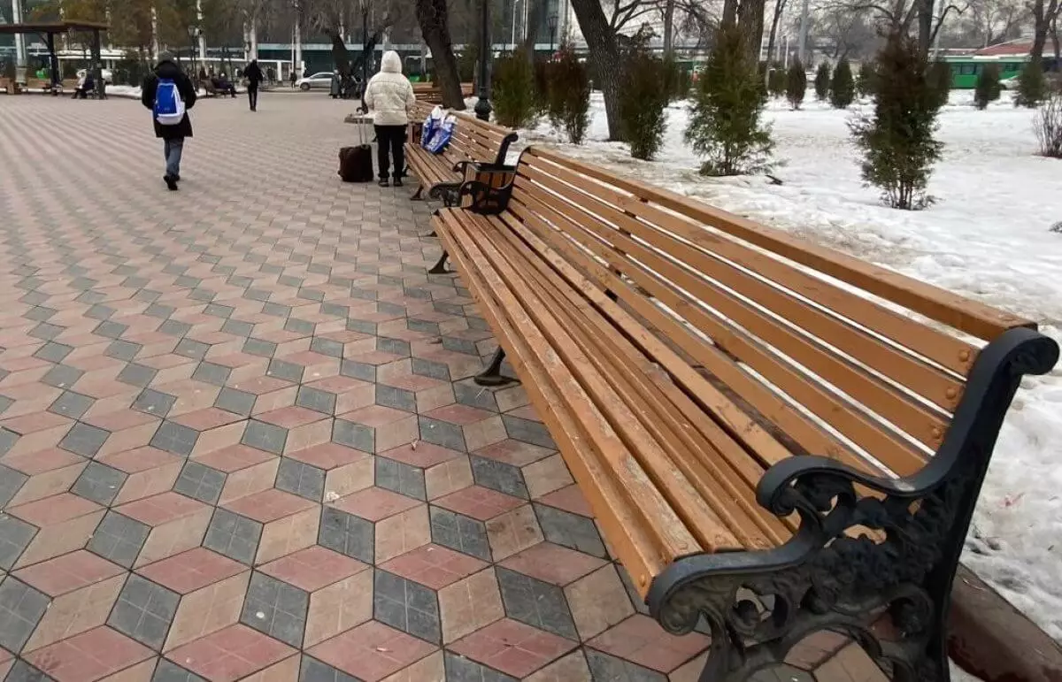 Жилой комплекс планировали построить в парке в центре Алматы