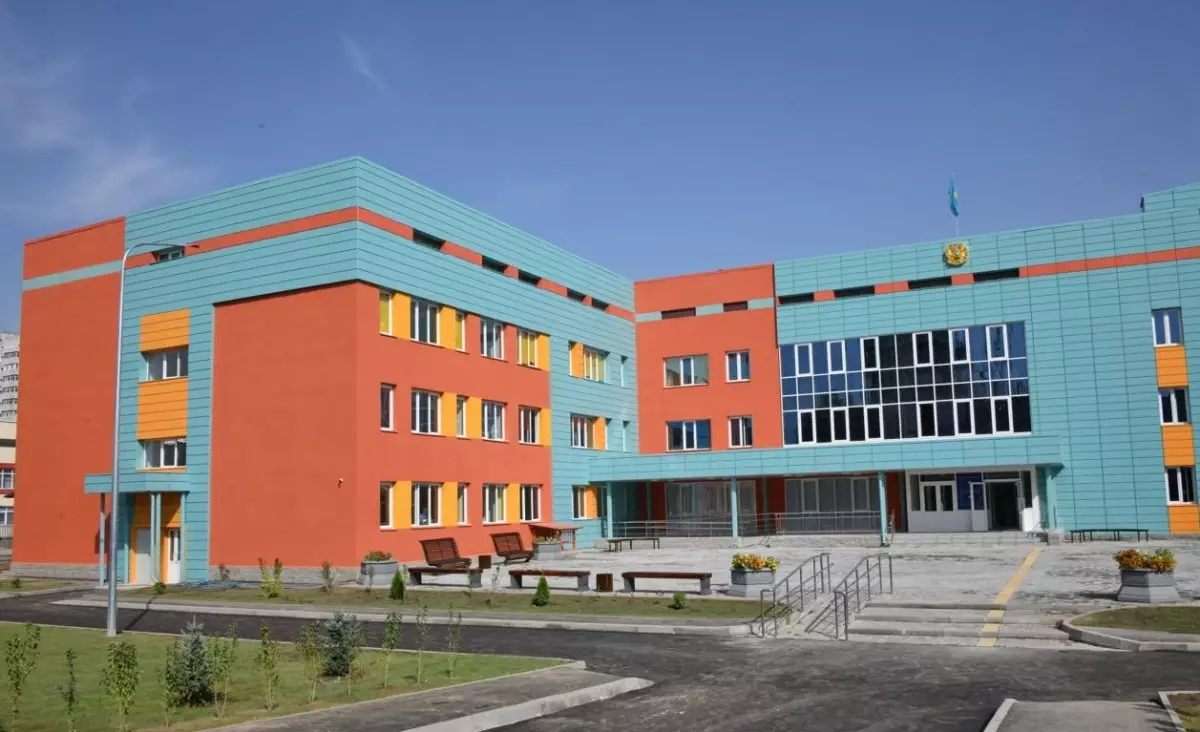 В Жетысуском районе Алматы завершится строительство школьных пристроек на 500 мест