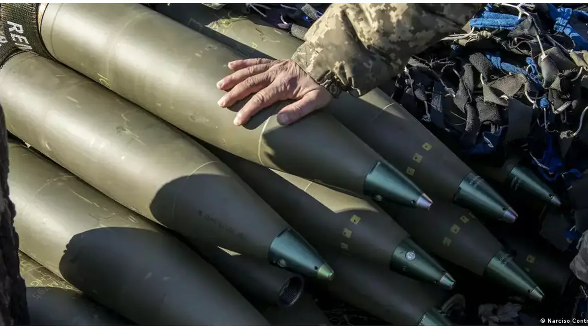 Бундесвер Украина қарулы күштеріне 10 мың снаряд береді