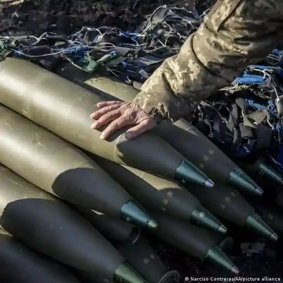 Неміс генералы: Бундесвер Украинаға 10 000 снаряд береді