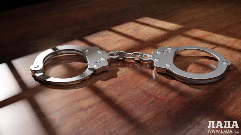 В Мангистау на пять лет осудили экс-сотрудника органов внутренних дел за сбыт поддельных иностранных купюр