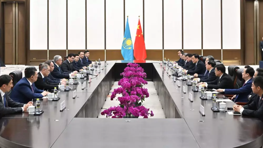 Токаев: Мы с нетерпением ждем визита Си Цзиньпина в Казахстан