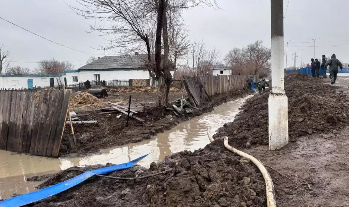 Еще в двух областях Казахстана объявлен режим ЧС из-за паводков