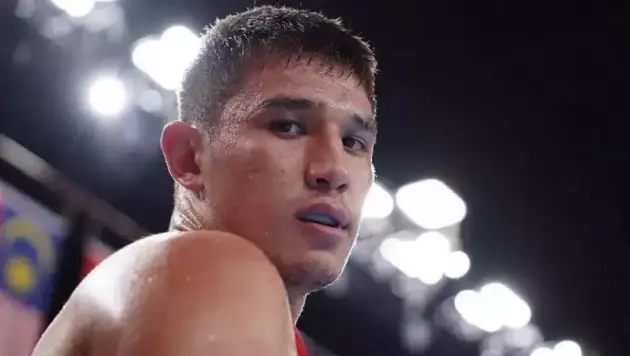 Сенсация и победа над Узбекистаном: как казахстанские боксеры выступили в финалах турнира в Баку