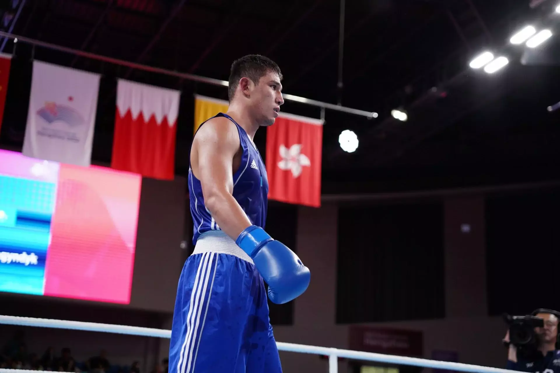 Казахстанцы завоевали три золота на турнире по боксу в Баку