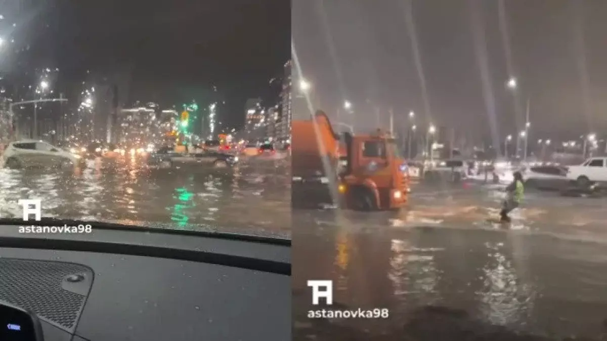 Потоп на оживленной дороге ликвидируют в Астане