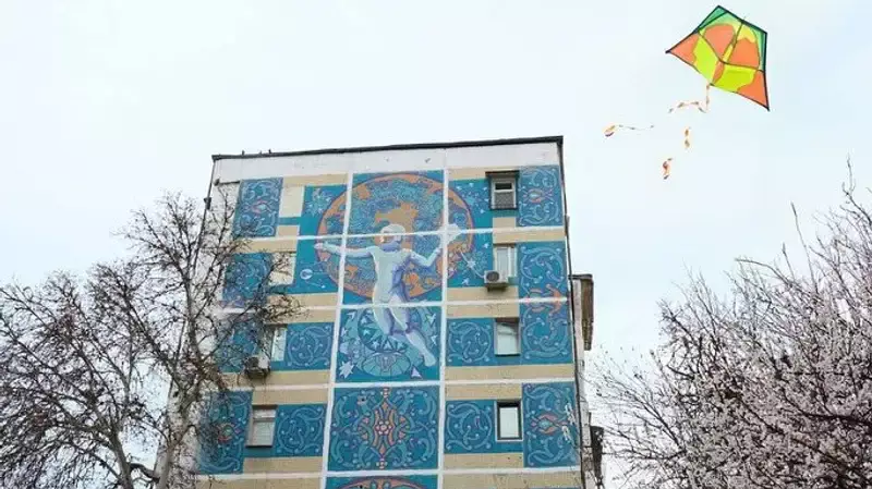 Мозаики и панно на зданиях в Узбекистане внесли в перечень объектов культурного наследия