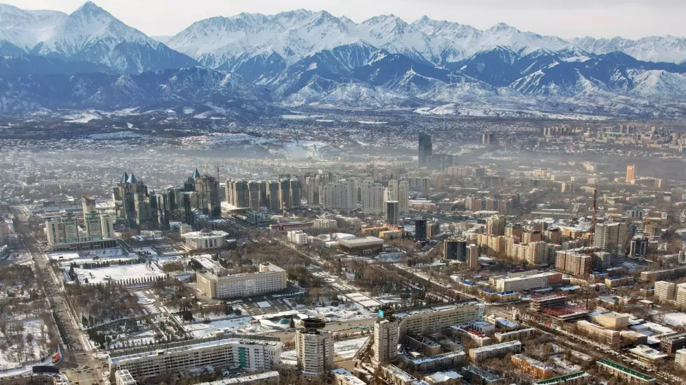 В Алматы усилят контроль за застройкой на горных склонах