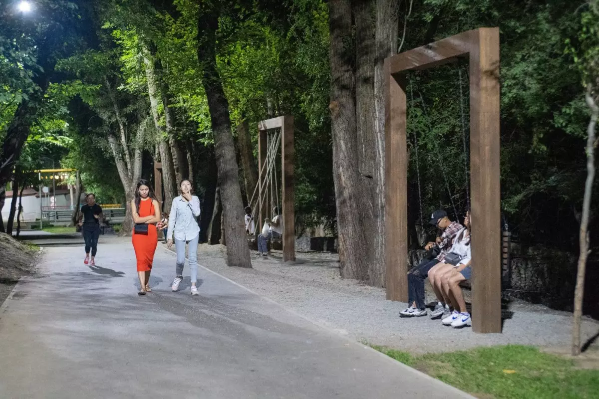 В Алматы реконструируют парковую зону «Терренкур»