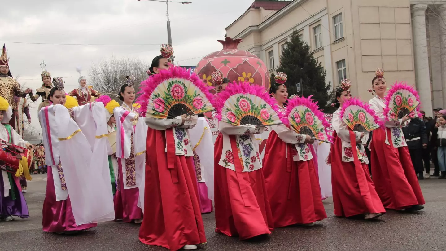 Расходы на фестивали сократили в Алматы по инициативе Досаева