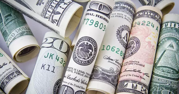На 19% сократилась покупка-продажа наличной валюты в обменниках Казахстана