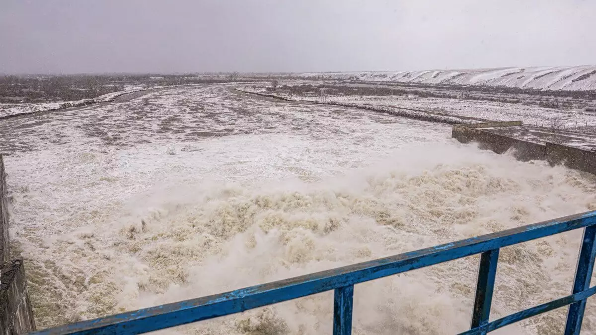 Почти три тысячи человек эвакуировали из-за паводков в Актюбинской области
