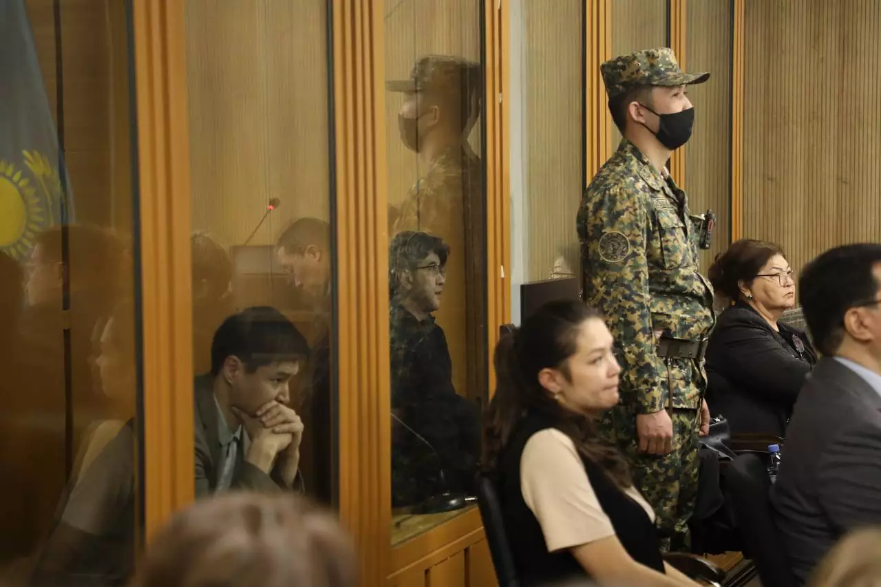 Дело Бишимбаева: суд допросил первого свидетеля ночи убийства в ресторане