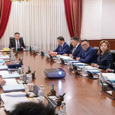 Олжас Бектенов провел заседание Комиссии по вопросам возврата активов