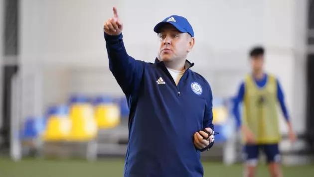 Озвучена причина отставки тренера сборной Казахстана