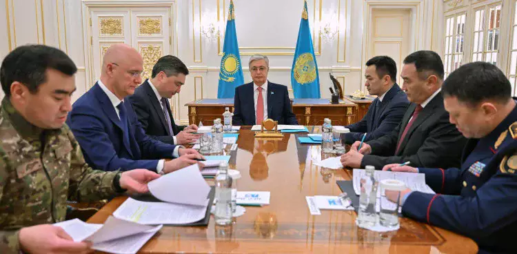Паводки в Казахстане: Токаев раскритиковал действия правительства и акимов