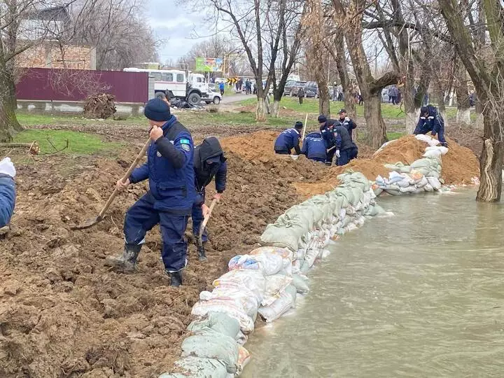 Как пострадавшие от паводков казахстанцы смогут получить компенсацию