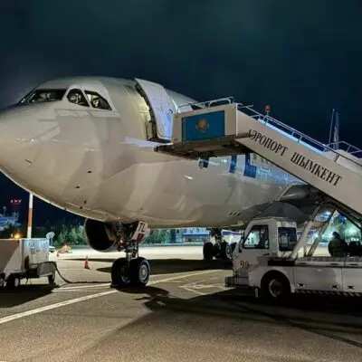 Первый грузовой рейс из Парижа приняли в аэропорту Шымкента
