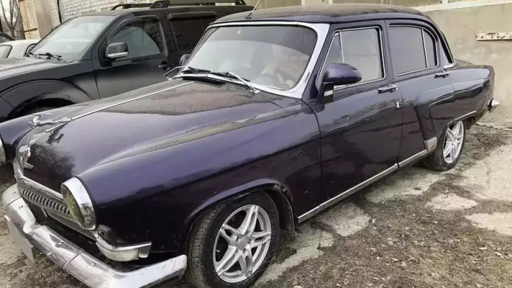 Раритетная "Волга" с двигателем от Тойоты выставлена на продажу