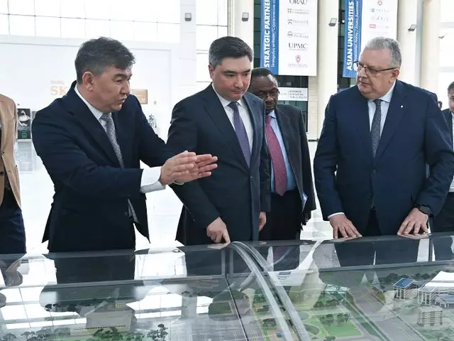 Nazarbayev University должен взаимодействовать с региональными вузами - премьер 