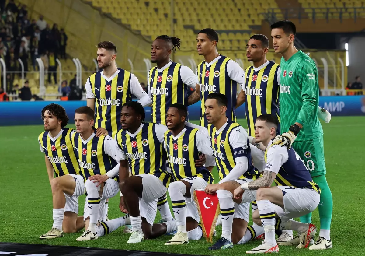 «Фенербахче» отложил вопрос возможного снятия с чемпионата Турции
