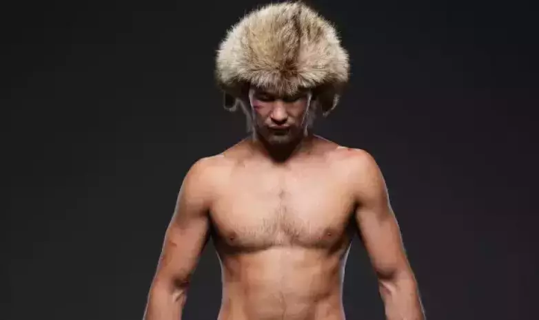 Пётр Ян высказался о шансах Шавката Рахмонова на титул чемпиона UFC