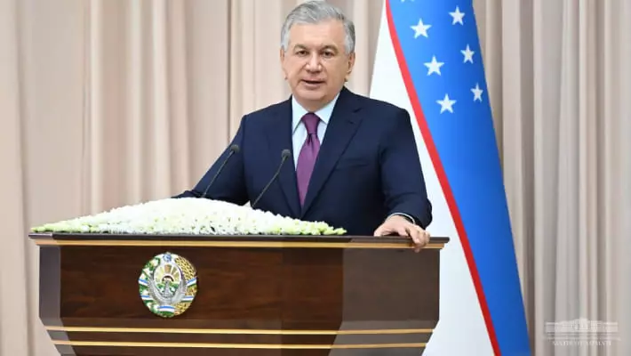 Мирзиёев предложил вывести госучреждения с проспекта Амира Темура в Ташкенте