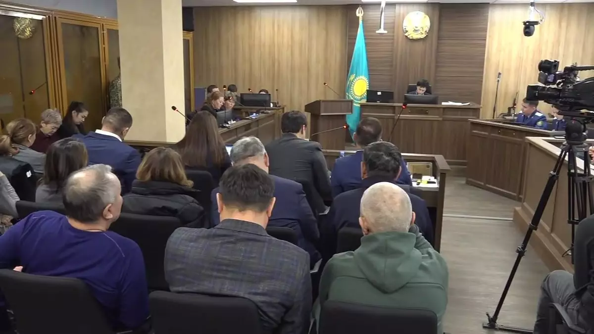 Суд над Бишимбаевым: его адвокаты пытались ввести участников процесса в заблуждение