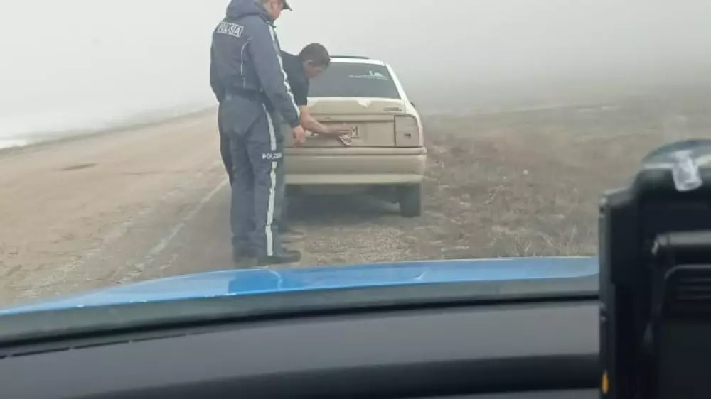 Что ждет автолюбителя за грязный номерной знак в Казахстане