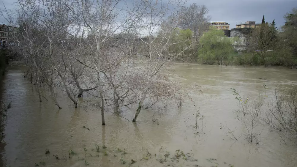 Об опасном подъеме уровня воды в реках предупредили синоптики