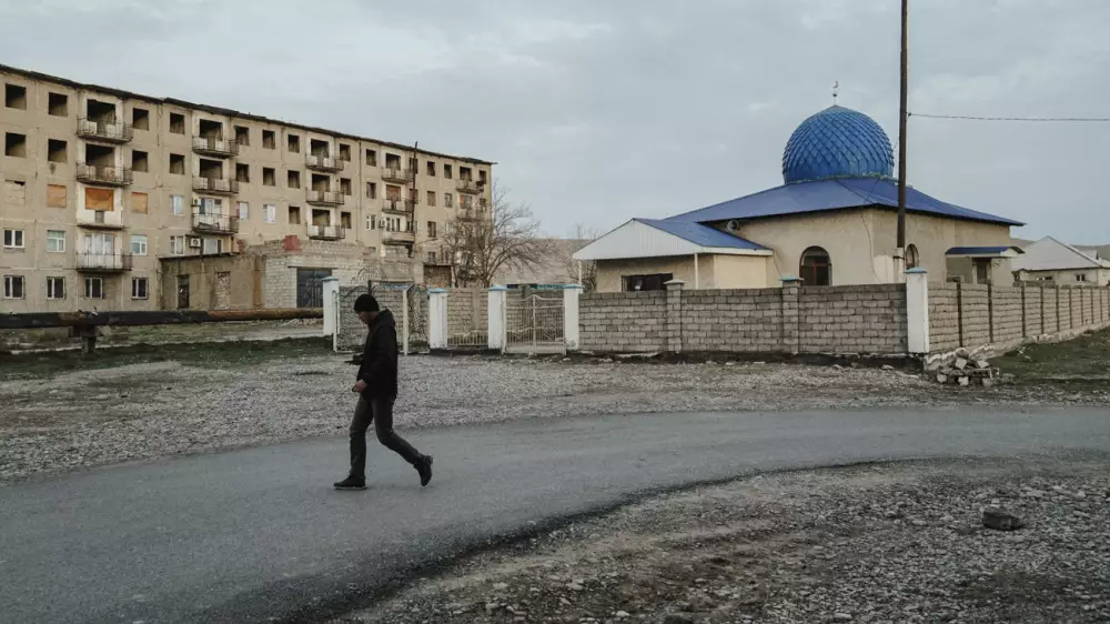 В тени Туркестана. Почему мужчины покидают "райский" город на юге Казахстана