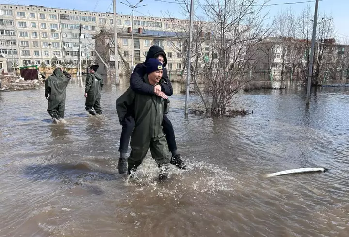 Страховщики рассчитали вероятный ущерб граждан от паводков в Казахстане