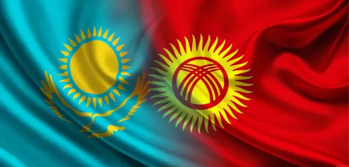 Кыргызстан отправит гумпомощь Казахстану 