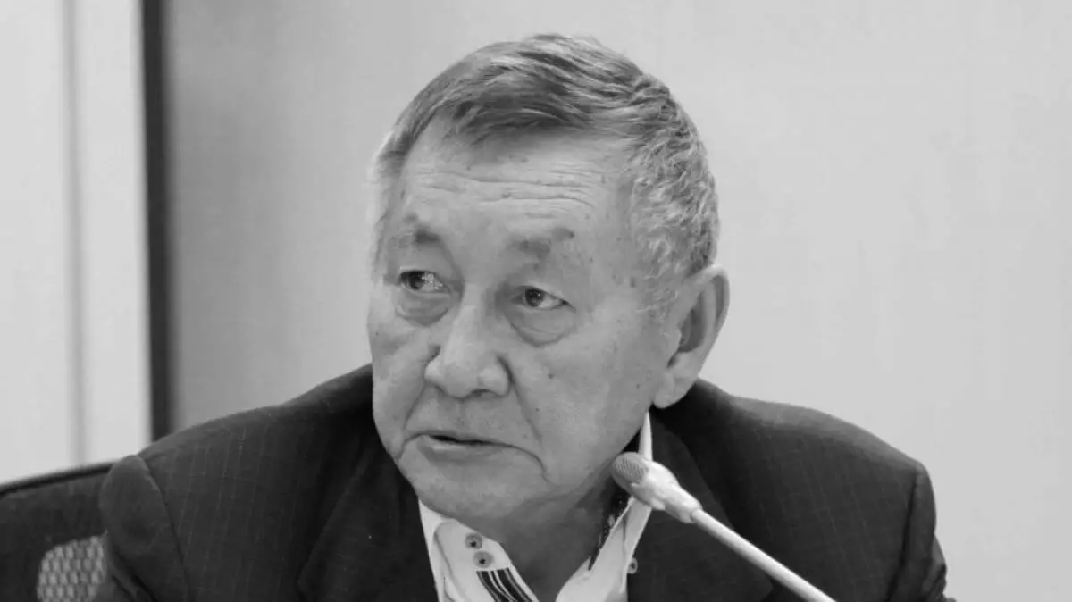 Умер первый пресс-секретарь Назарбаева