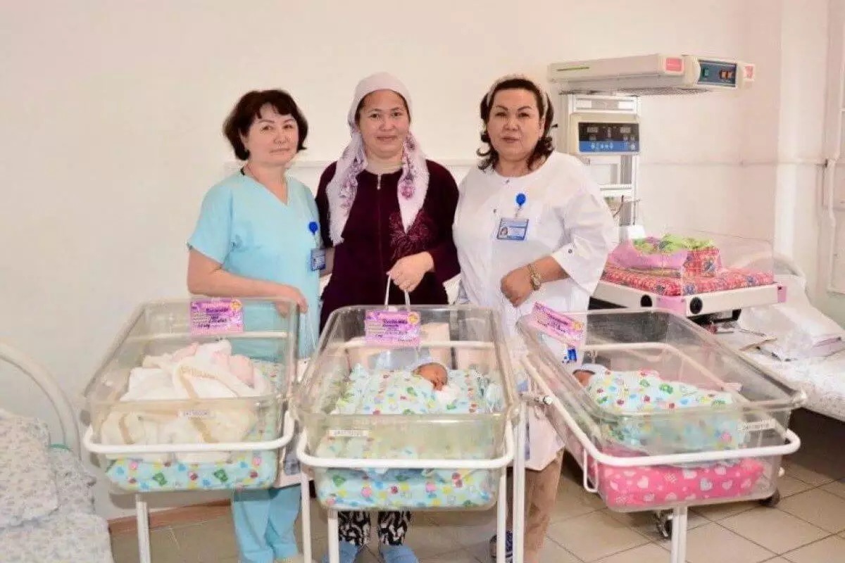 Тройню родила мать пятерых детей в Туркестанской области