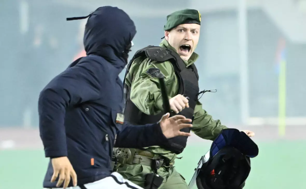 В Хорватии в столкновениях с фанатами «Хайдука» пострадали 17 полицейских